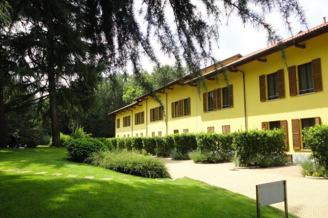 B&B Hotel Malpensa Lago Maggiore Веригате Екстериор снимка