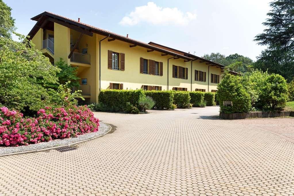 B&B Hotel Malpensa Lago Maggiore Веригате Екстериор снимка