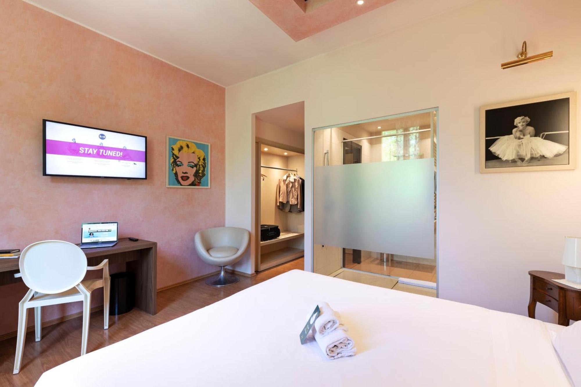 B&B Hotel Malpensa Lago Maggiore Веригате Екстериор снимка