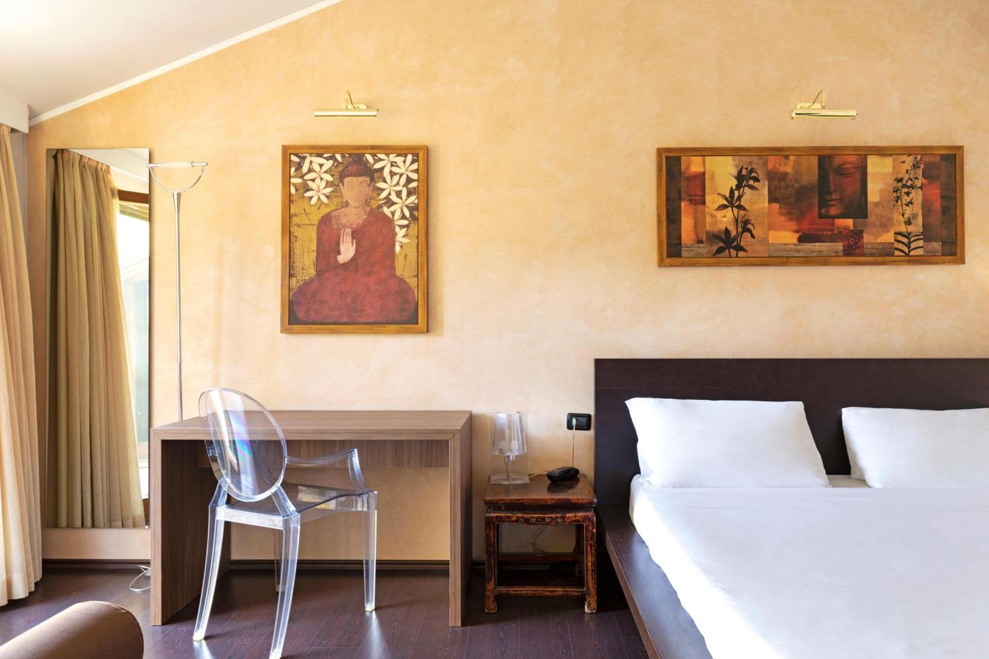 B&B Hotel Malpensa Lago Maggiore Веригате Екстериор снимка