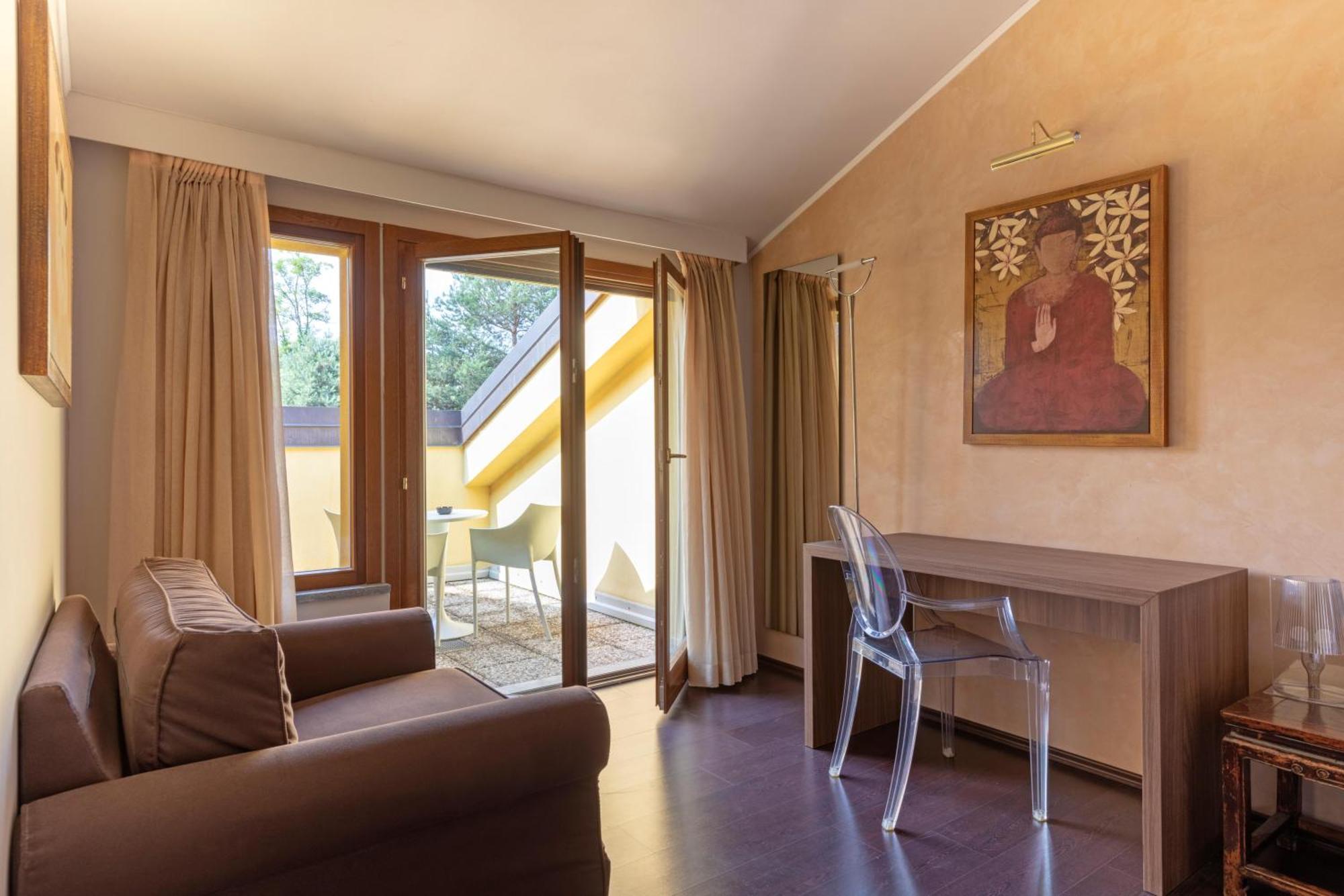 B&B Hotel Malpensa Lago Maggiore Веригате Екстериор снимка