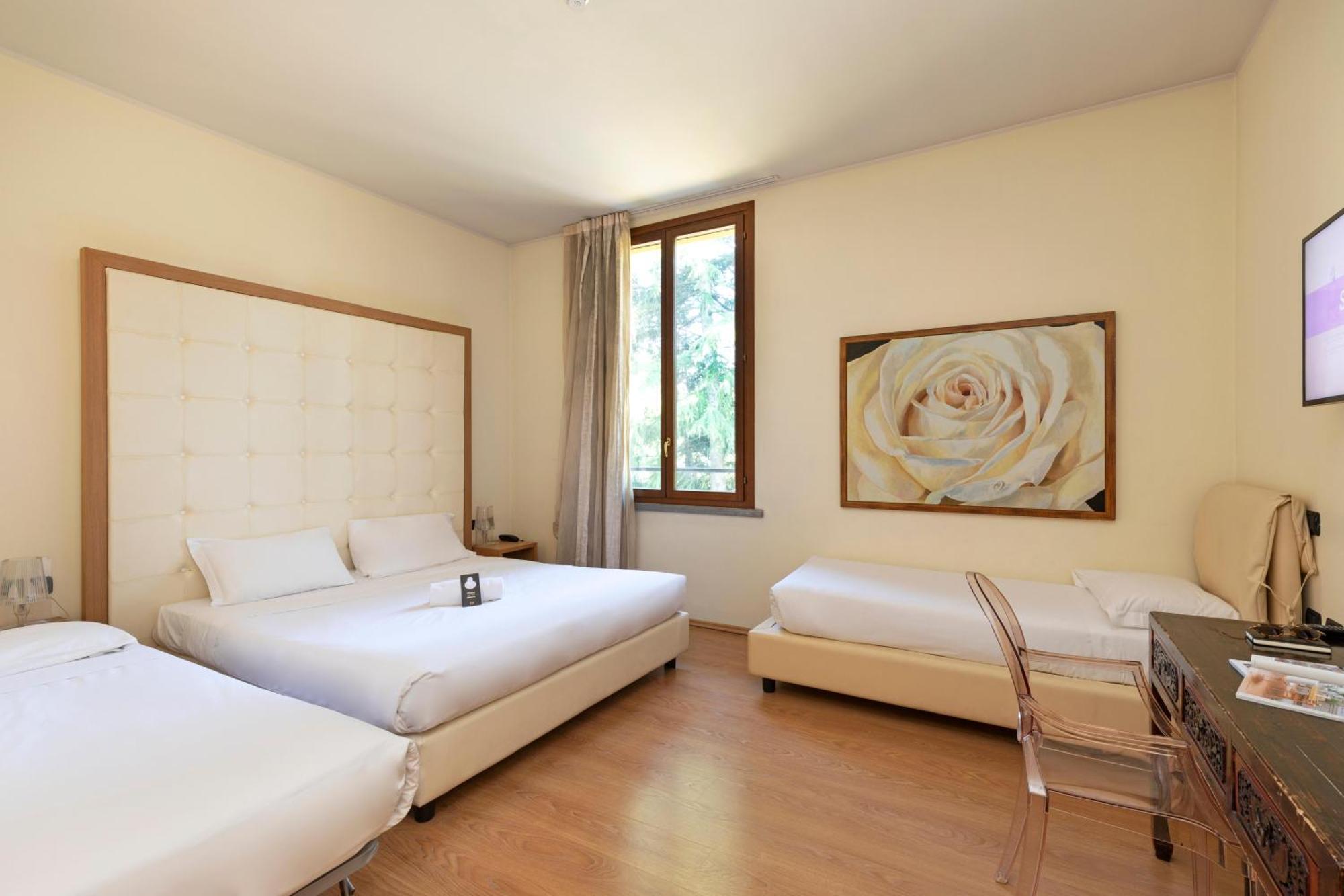 B&B Hotel Malpensa Lago Maggiore Веригате Екстериор снимка