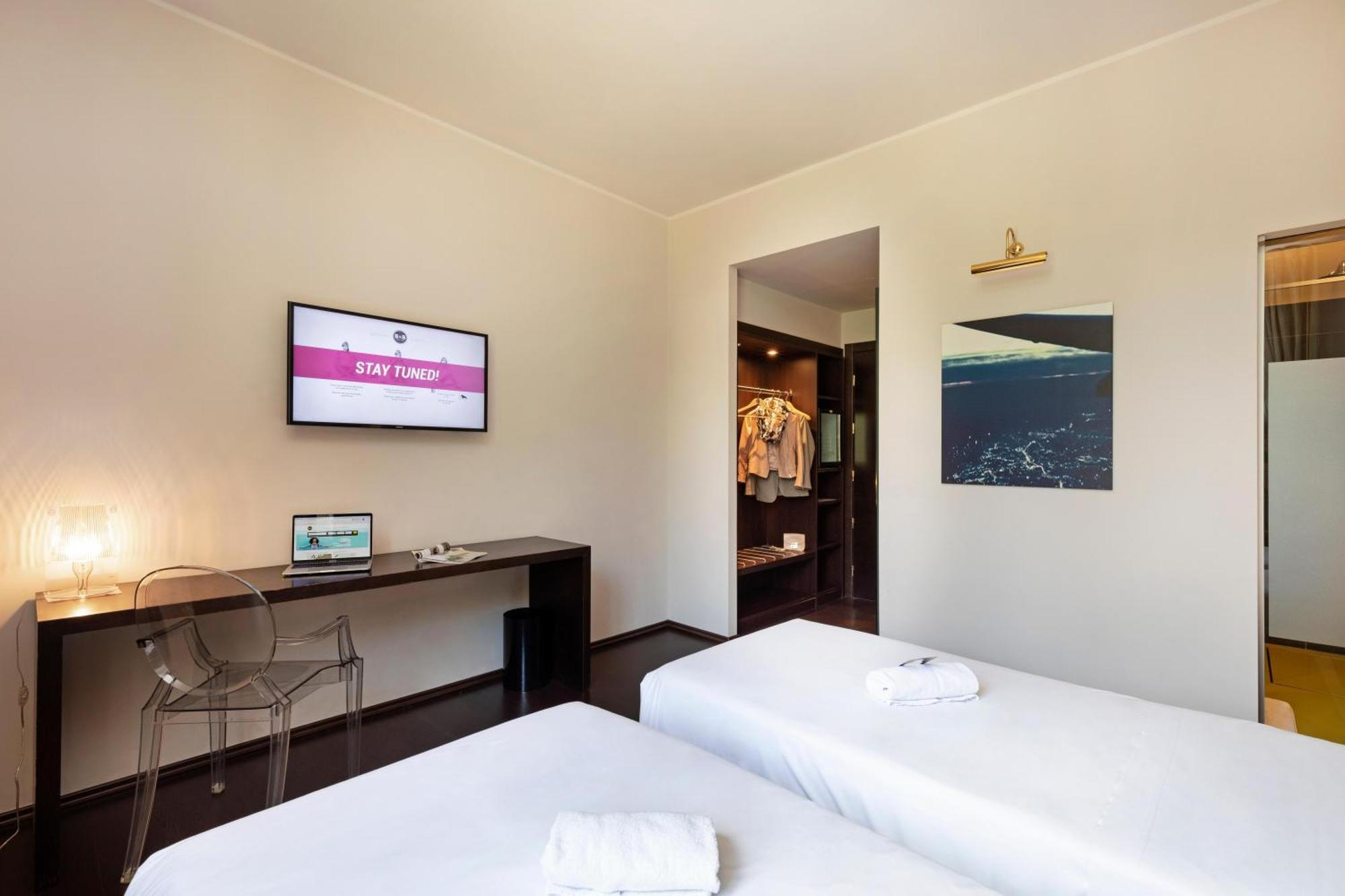B&B Hotel Malpensa Lago Maggiore Веригате Екстериор снимка