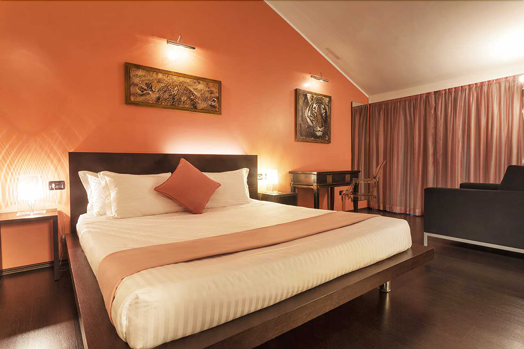 B&B Hotel Malpensa Lago Maggiore Веригате Екстериор снимка