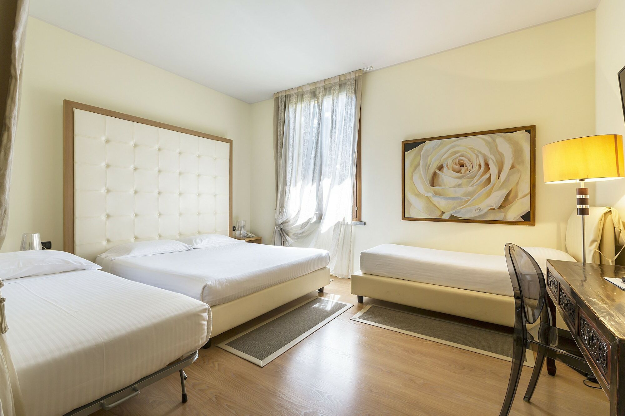 B&B Hotel Malpensa Lago Maggiore Веригате Екстериор снимка